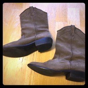 Steve Madden Adorable Boots